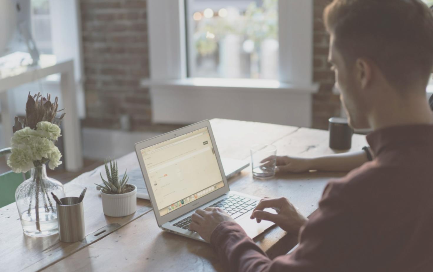 Studio de production pour projets narratifs interactifs